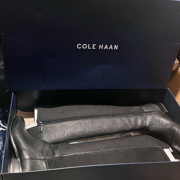 COLE HAAN DUTCHESS BOOT - Picture 1 of 4